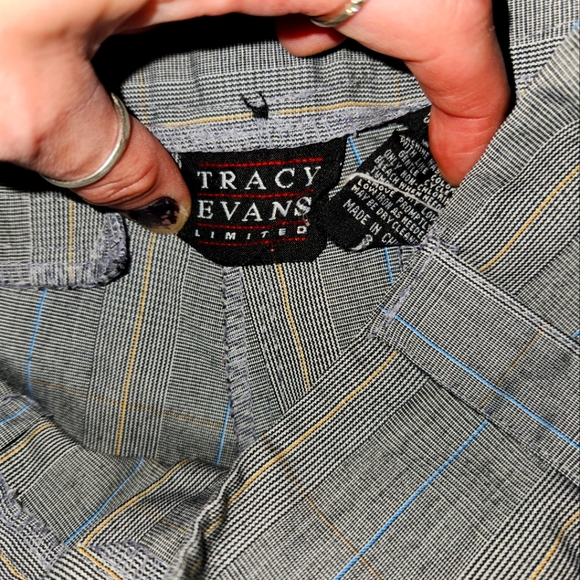 Tracy Evans Limited shorts (3) - Picture 2 of 3